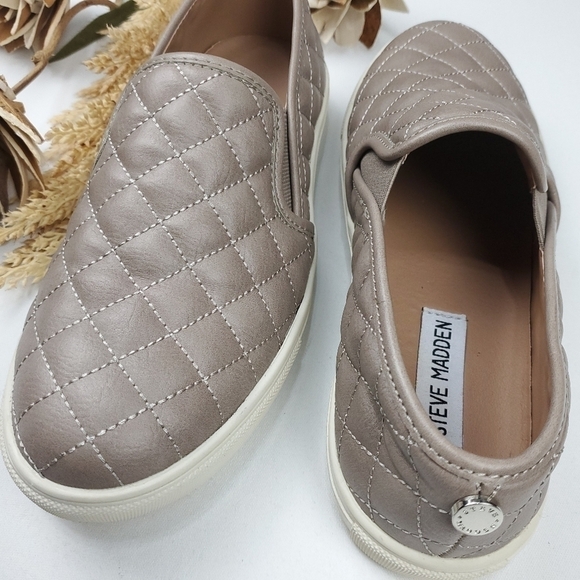 🔴 STEVE Madden Quilted Lether Grey Tan Loafers 6m - Picture 5 of 13